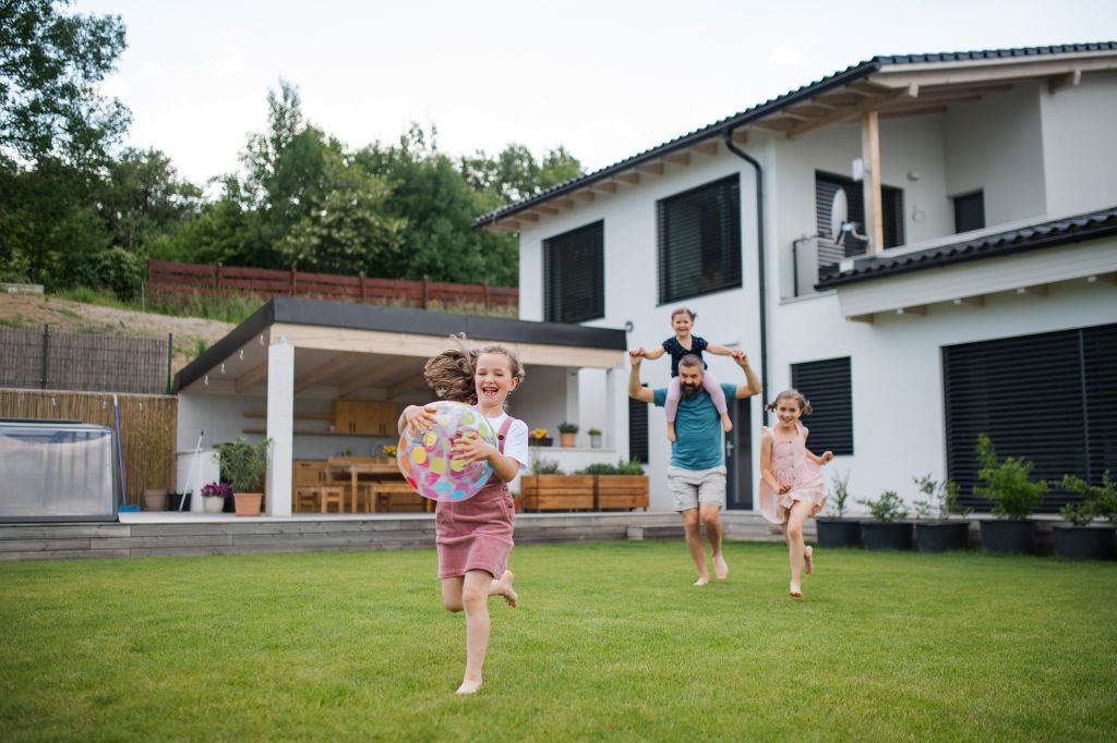 Kids running with family