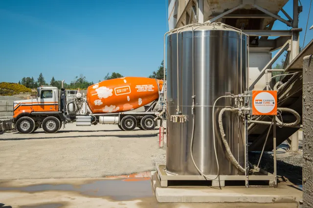 CarbonCure system with CarbonCure concrete truck